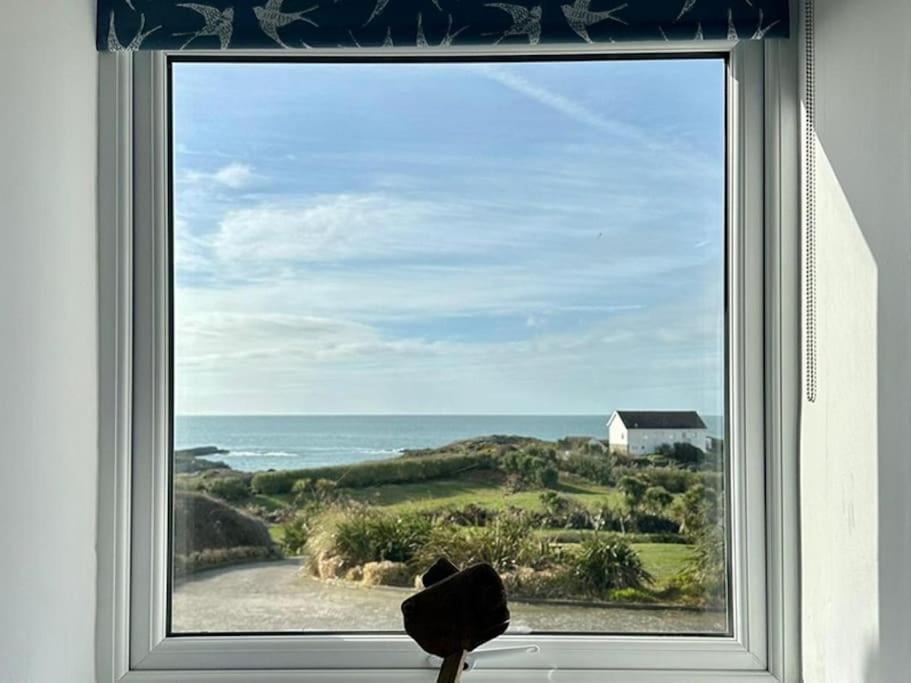 Lagoon View - Sea View- Pet Friendly - 2 Bed Apt - En-Suite Trearddur Exterior foto
