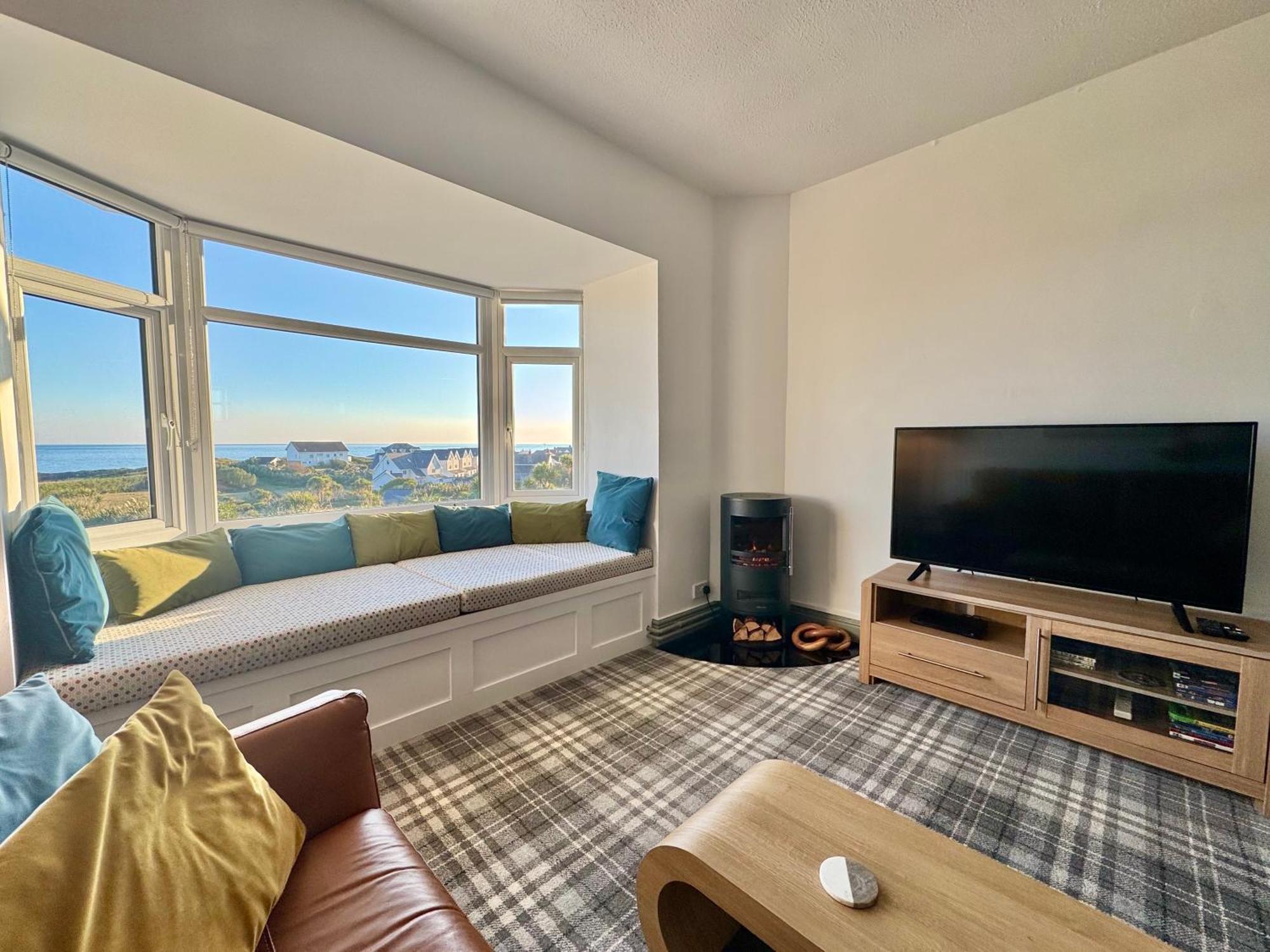 Lagoon View - Sea View- Pet Friendly - 2 Bed Apt - En-Suite Trearddur Exterior foto